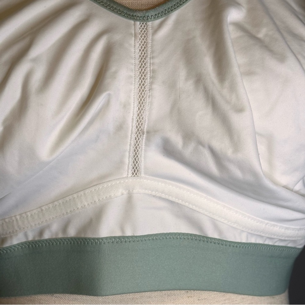 Syrokan Comfort Sports Bra Wireless Thin Cup Medium Support NWT 38DD A291 - Picture 8 of 15